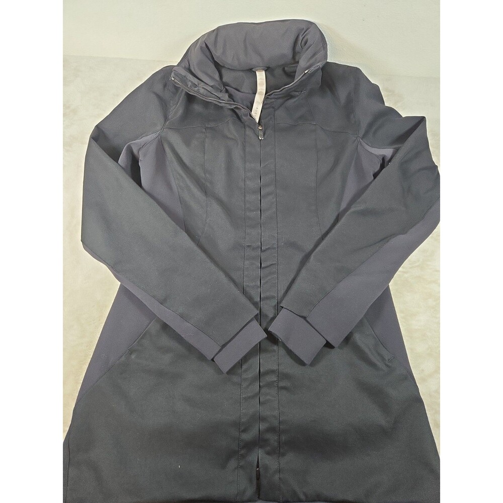 COOL! Lululemon Size 8 Black Thumbholes Full Zip Hoodie Jacket
